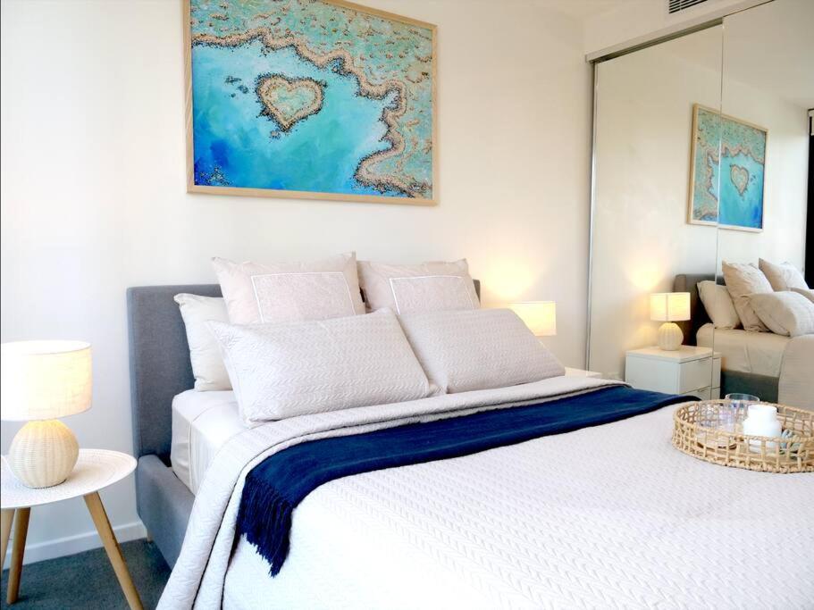 Modern 1 Brm Apartment With Pool Close To Beach 골드코스트 외부 사진